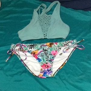Bikini, size small. Top is halter style. W16